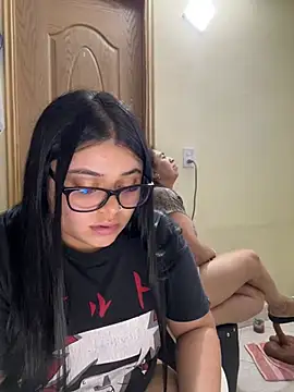 Snapshot of alissonfernandez_ chatting on 14, 2, 2026 alissonfernandez online show from 14, 2, 2026