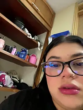 Snapshot of alissonfernandez_ chatting on 21, 2, 2026 alissonfernandez online show from 21, 2, 2026