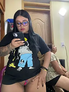 alissonfernandez  online show from 12, 1, 2026