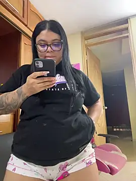 alissonfernandez  online show from 31, 10, 2025