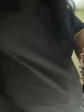 Snapshot of alissonfernandez_ chatting on 11, 2, 2026 alissonfernandez online show from 11, 2, 2026