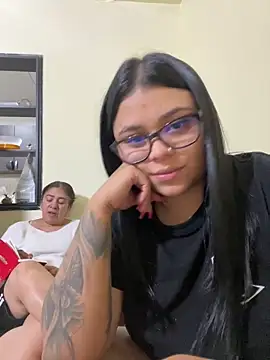 alissonfernandez  online show from 9, 9, 2025