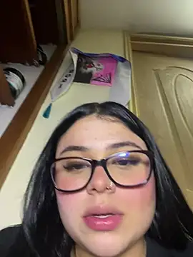 Snapshot of alissonfernandez_ chatting on 8, 2, 2026 alissonfernandez online show from 8, 2, 2026