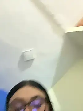 Snapshot of alissonfernandez_ chatting on 28, 2, 2026 alissonfernandez online show from 28, 2, 2026