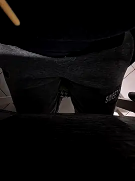 Snapshot of HardWolf2024 chatting on 21, 12, 2024 HardWolf2024 online show from 21, 12, 2024