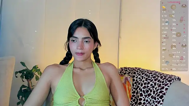 Ninamirley online show from 2, 4, 2026