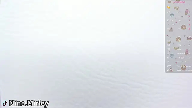 Snapshot of Ninamirley chatting on 18, 9, 2025 Ninamirley online show from 18, 9, 2025