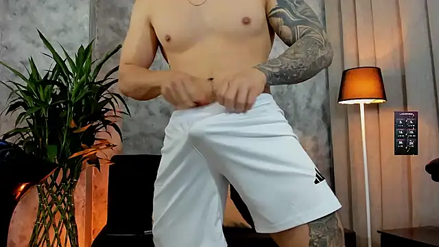 boyc022  online show from 21, 9, 2025