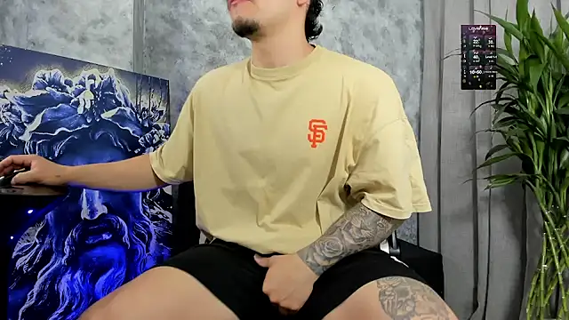 boyc022  online show from 9, 11, 2025