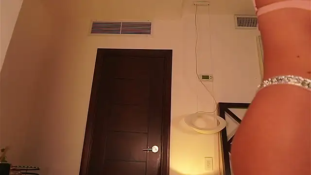 LunaMystyque online show from 10, 2, 2026