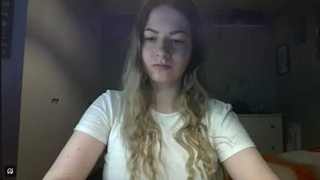 Snapshot of ROSIEx_sweet chatting on 3, 11, 2025 ROSIEx sweet online show from 3, 11, 2025