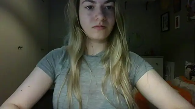 Snapshot of ROSIEx_sweet chatting on 15, 6, 2026 ROSIEx sweet online show from 15, 6, 2026