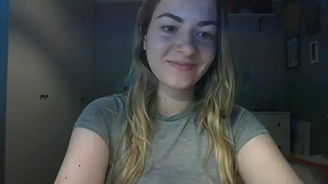 Snapshot of ROSIEx_sweet chatting on 21, 7, 2026 ROSIEx sweet online show from 21, 7, 2026