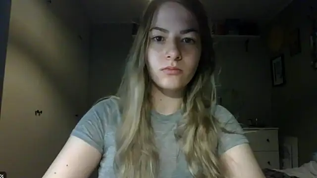 Snapshot of ROSIEx_sweet chatting on 17, 10, 2025 ROSIEx sweet online show from 17, 10, 2025