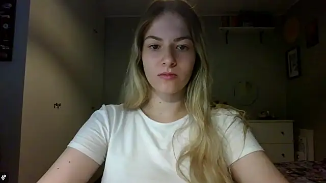 Snapshot of ROSIEx_sweet chatting on 6, 10, 2025 ROSIEx sweet online show from 6, 10, 2025