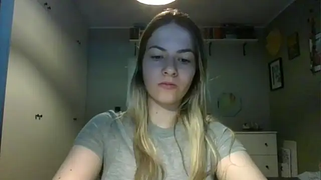 Snapshot of ROSIEx_sweet chatting on 17, 9, 2025 ROSIEx sweet online show from 17, 9, 2025