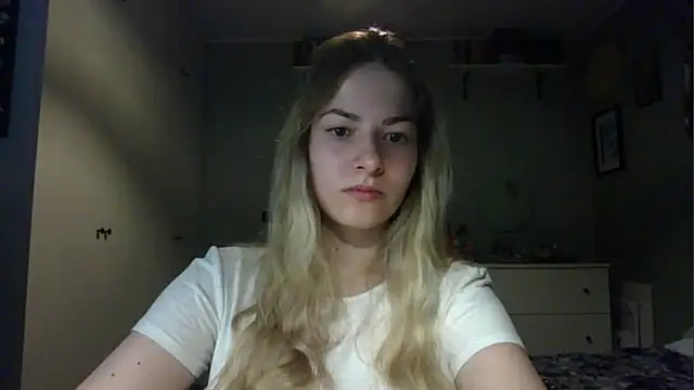 Snapshot of ROSIEx_sweet chatting on 7, 10, 2025 ROSIEx sweet online show from 7, 10, 2025