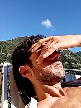 MrTamburine22 online show from 7, 10, 2025