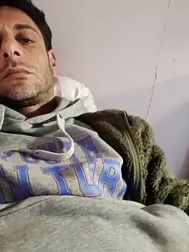 MrTamburine22 online show from 10, 3, 2026