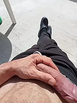 MrTamburine22 online show from 6, 4, 2026