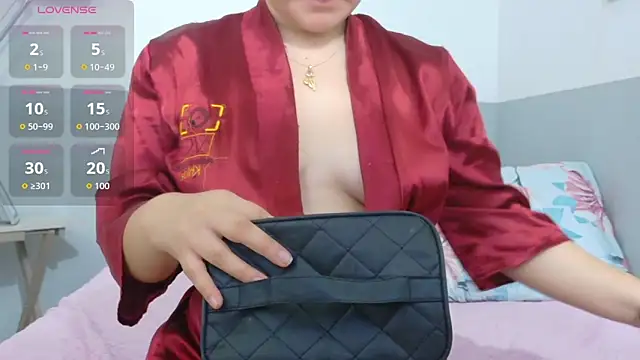 hornybarelylegalgirl online show from 23, 3, 2026