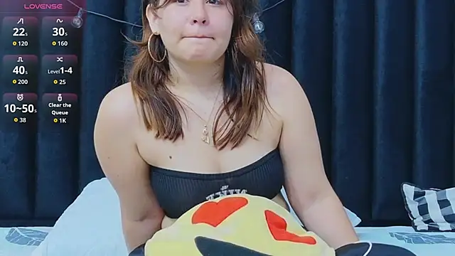 hornybarelylegalgirl online show from 3, 10, 2025