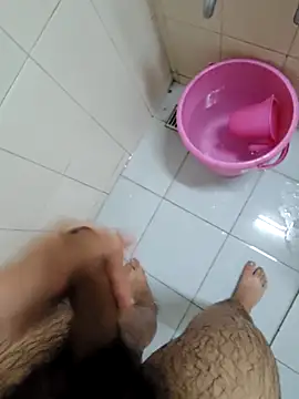 KeepCummingForYou73 online show from 18, 11, 2025