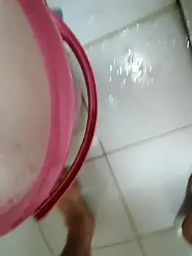 KeepCummingForYou73 online show from 12, 1, 2026