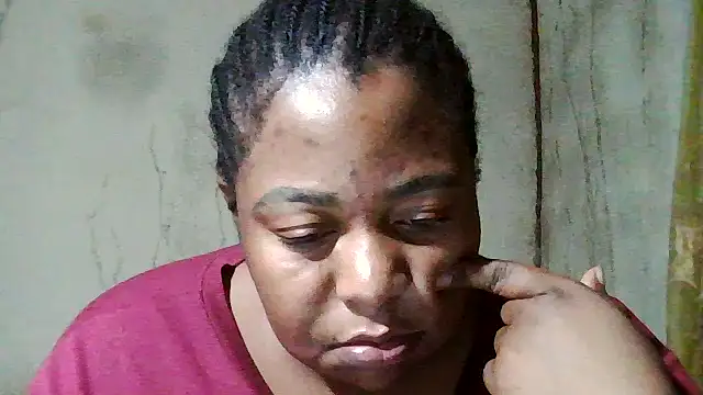 Snapshot of bustyboobs6 chatting on 27, 9, 2025 bustyboobs6 online show from 27, 9, 2025