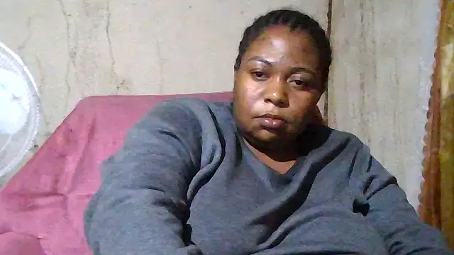 Snapshot of bustyboobs6 chatting on 18, 9, 2025 bustyboobs6 online show from 18, 9, 2025