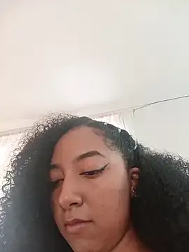 NAHOMI MILLER online show from 1, 4, 2026