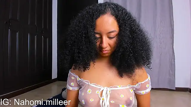 NAHOMI MILLER online show from 2, 10, 2025