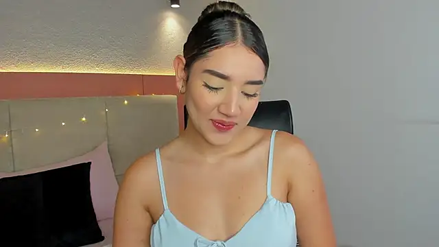 AniiRose online show from 26, 11, 2025