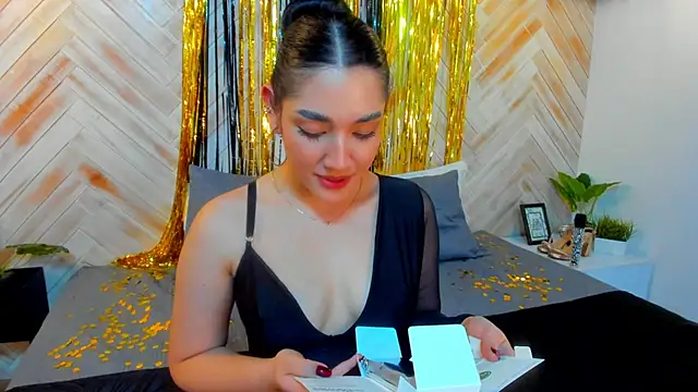 AniiRose online show from 8, 3, 2025