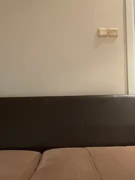 Snapshot of Dreamy_Kitty chatting on 4, 2, 2025 Dreamy Kitty online show from 4, 2, 2025