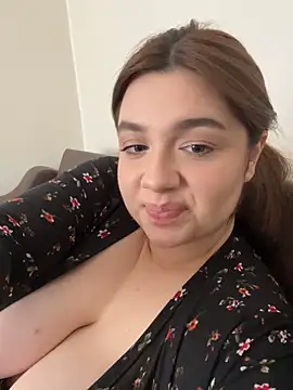 Snapshot of Dreamy_Kitty chatting on 30, 1, 2025 Dreamy Kitty online show from 30, 1, 2025