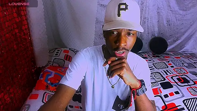 Aroonpapisex online show from 2, 12, 2024