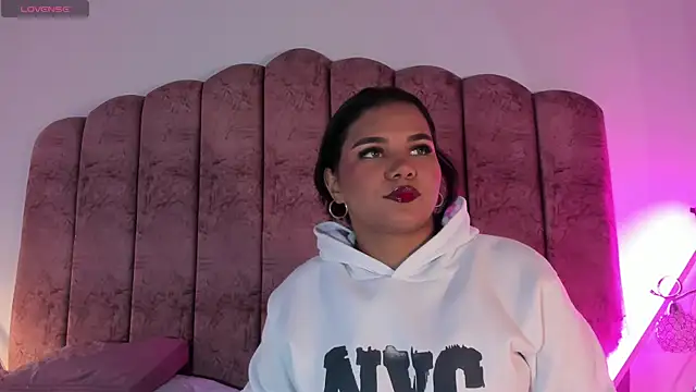 Carolina Evanss online show from 9, 2, 2026