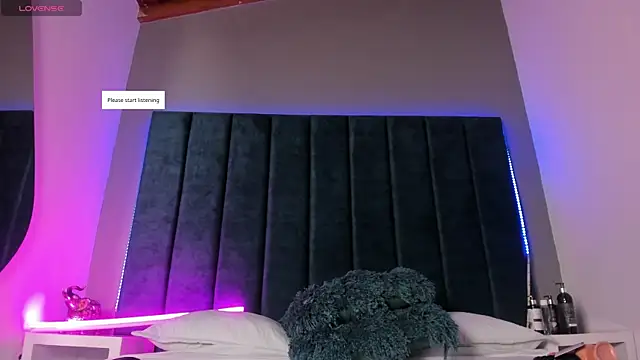 Carolina Evanss online show from 9, 3, 2026