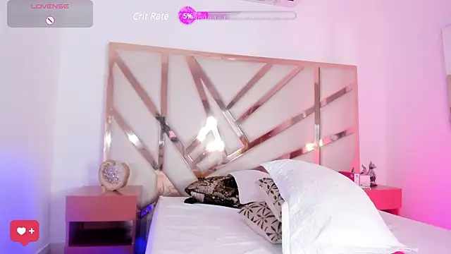 Carolina Evanss online show from 8, 3, 2025