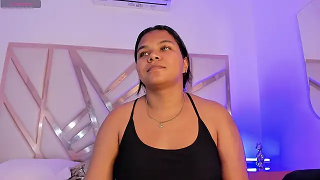 Carolina Evanss online show from 27, 9, 2025