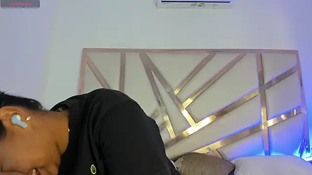 Carolina Evanss online show from 21, 9, 2025