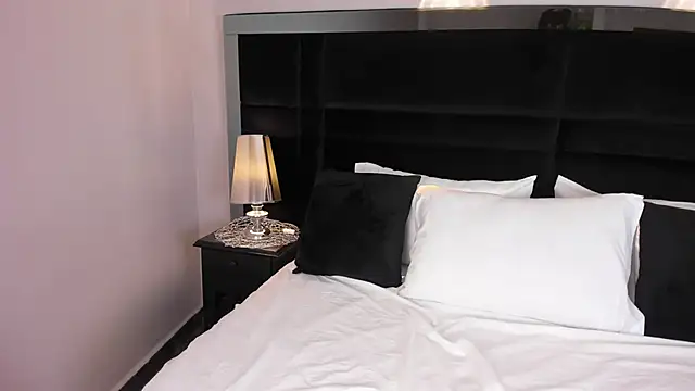 MelodyRey  online show from 30, 9, 2025