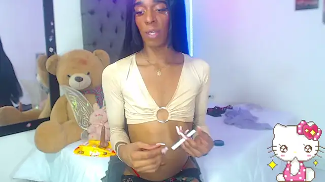 lucianadolll online show from 25, 11, 2025