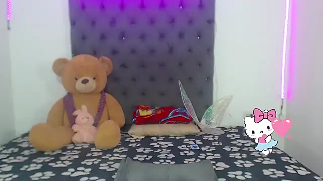 lucianadolll online show from 28, 10, 2025