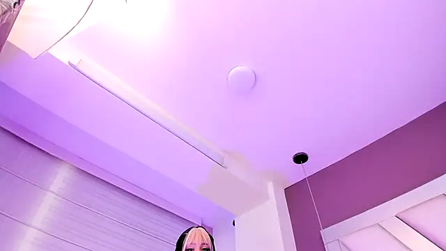 MadissonRey online show from 28, 10, 2025