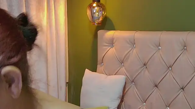 renata milf  online show from 21, 9, 2025