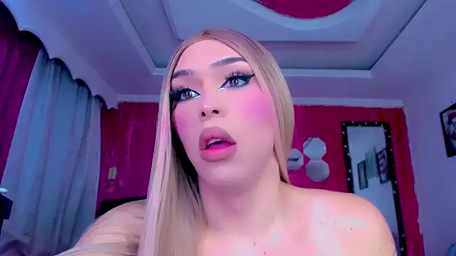 TiffanyMackensyy online show from 11, 6, 2026