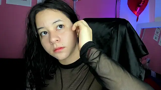 agnes 213 online show from 17, 10, 2025