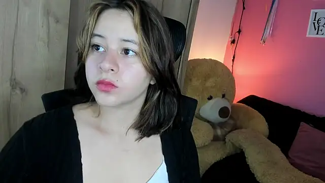 agnes 213 online show from 27, 2, 2026